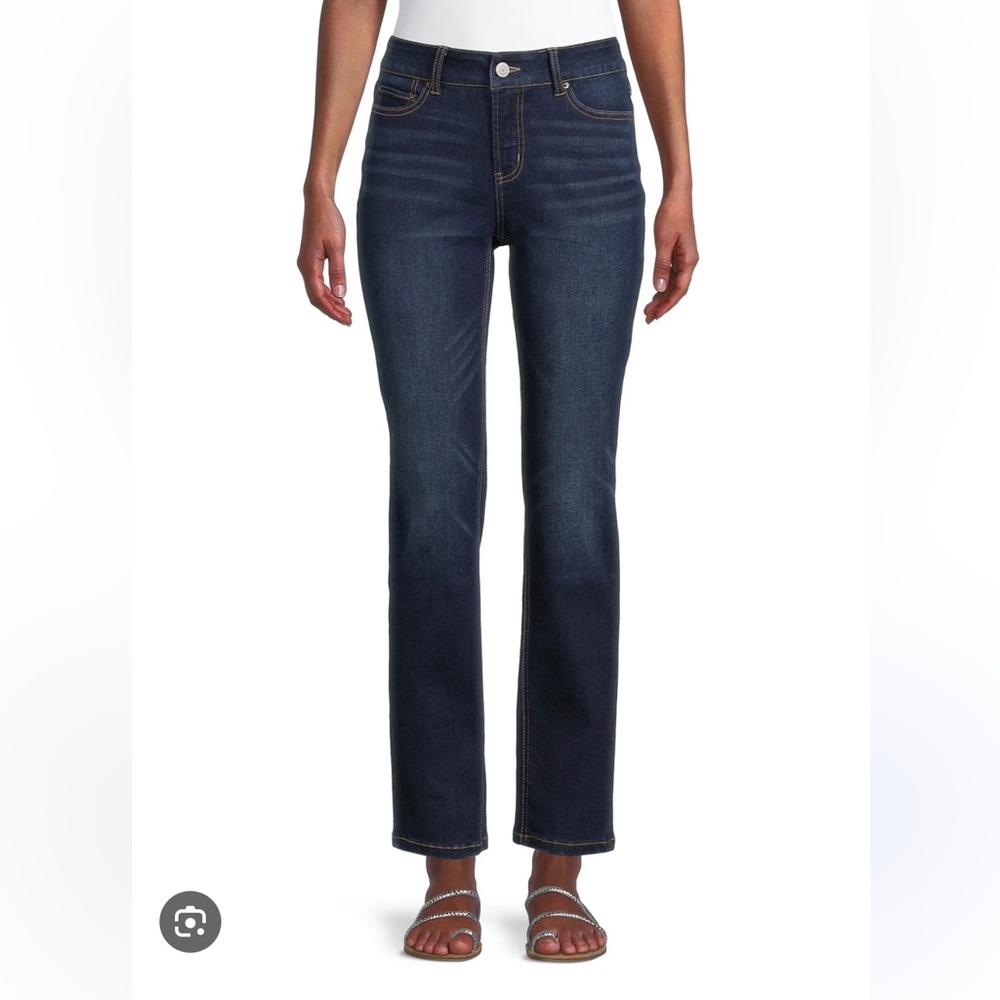 Time and Tru Women's Straight Leg Dark Blue Jeans